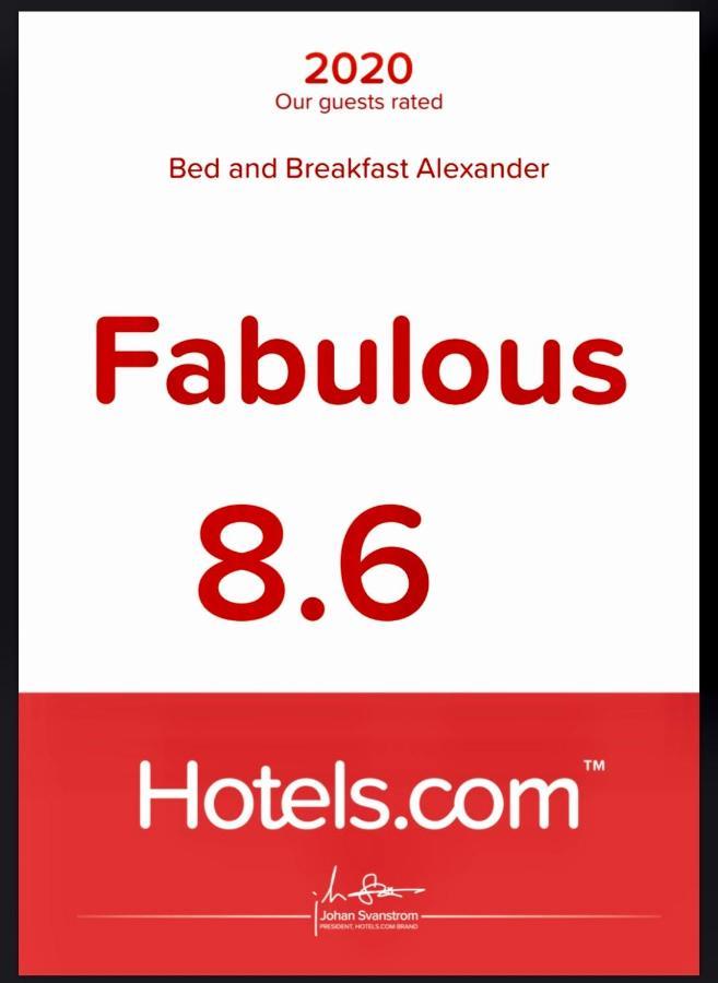 B&B Alexander Наполи Екстериор снимка