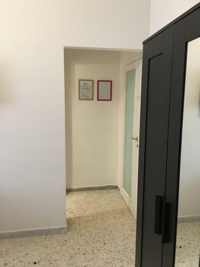 B&B Alexander Наполи Екстериор снимка
